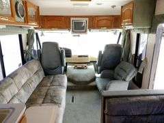 H-290 1996 Daybreak Motorhome