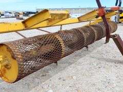 H-742  Bedding Roller