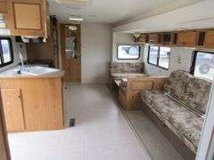 H-1096 2004 Fleetwood Wilderness Travel Trailer