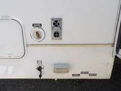 H-937 2003 Keystone Laredo Travel Trailer