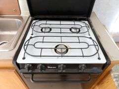 H-298  2000 Sportsman Ultra-Lite Camp Trailer