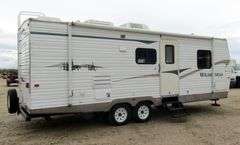H-1096 2004 Fleetwood Wilderness Travel Trailer