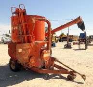 H-609 Gehl Tub Grinder / Mixer