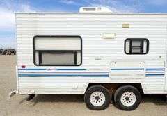 H-298  2000 Sportsman Ultra-Lite Camp Trailer