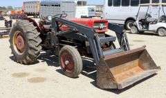 H-924  Massey Ferguson 135 Tractor
