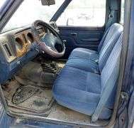 H-900  1986 Ford Ranger XL Pickup
