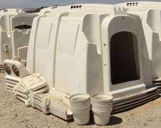 H-276 Calf Hutches (4)