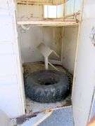 H-262  1978 2 Horse Trailer