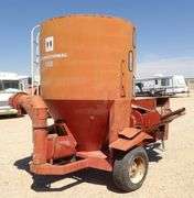 H-608 International Tub Grinder / Mixer