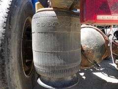 H-334 2011 International Prostar+122 6X4 Truck Tractor