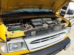 H-101 1998 Ford E-350 Bluebird School Bus