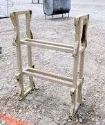 H-142 Metal Rack