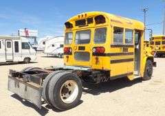 H-583 1987 GMC Bluebird Bus