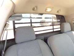 H-462 2006 Dodge Ram 2500 4X4 Flatbed Pickup