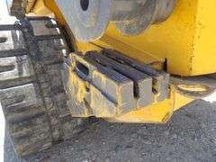 H-335 John Deere 333D Skid Steer