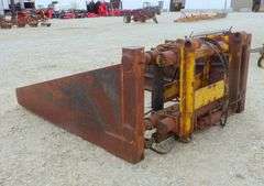 H-902  Bale Squeeze