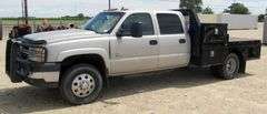 H-1149 2006 Chevy 3500 4X4 Flatbed Diesel Pickup