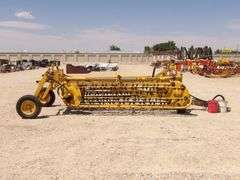 H-1044 Vermeer Twin Rake