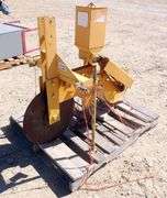H-310 3-Point Gopher Baiter