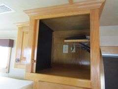 H-440 2004 Four Star LQ Horse Trailer
