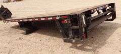 H-787 Flatbed W/ Lift Gate
