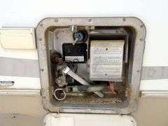 H-921 2004 Keystone Cougar Travel Trailer