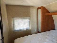 H-922 2015 Wildwood 24' Travel Trailer