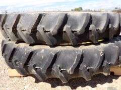H-343 Tractor Tires & Wheels