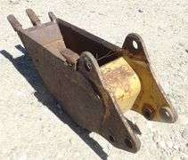 H-189 12" Backhoe Dig Bucket