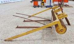 H-742  Bedding Roller