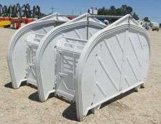 H-708 Calf Hutch