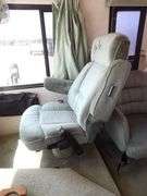 H-290 1996 Daybreak Motorhome