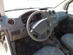 H-457 2011 Ford Transit Van