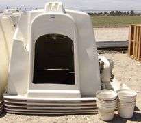 H-275 Calf Hutches (5)