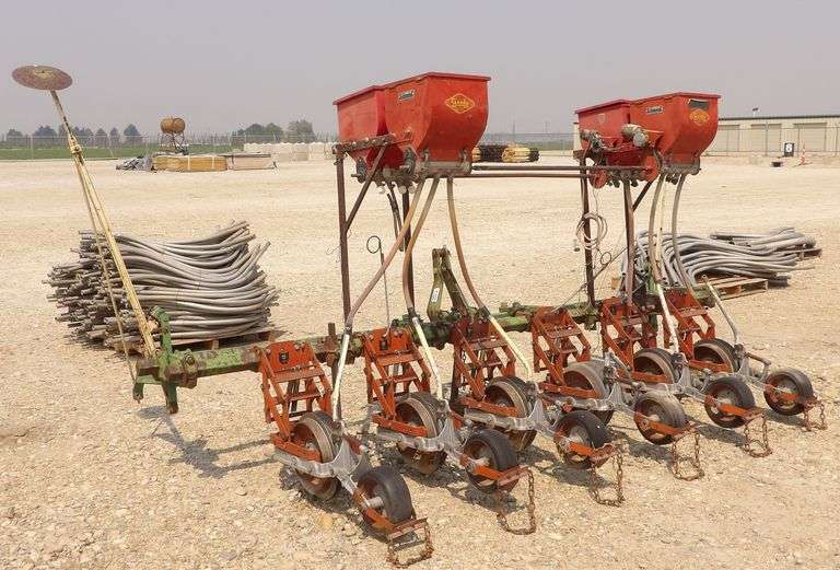 A-234 3-Point Planter