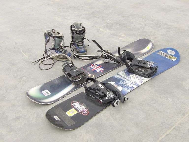 A-289 Snowboards & Boots