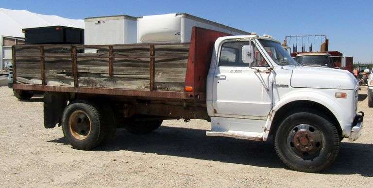 H-1375 1969 Chevy C50 Dump Truck