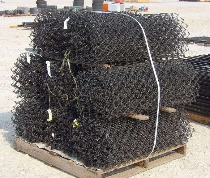 A-174 Unused Black Chainlink Fencing