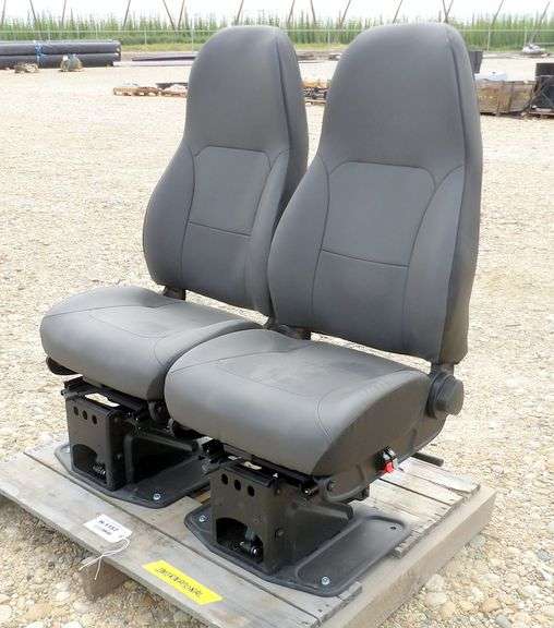 H-1157  International Truck Seats (2)