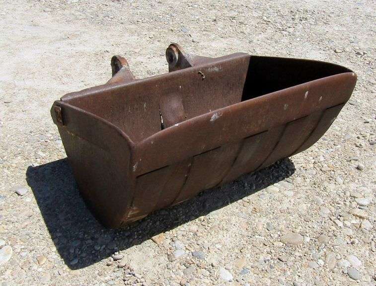 H-1294  Backhoe Clean-Up Bucket