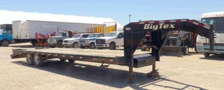 H-1331  2018 Big Tex Flatbed Trailer