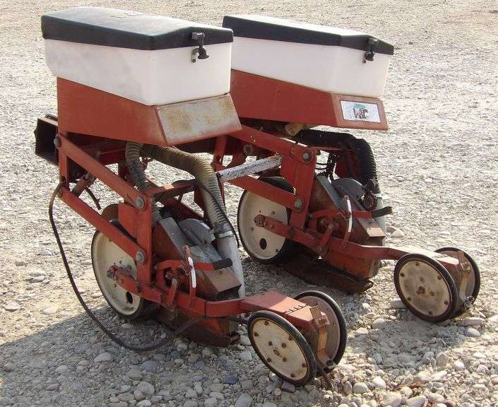 A-247 WC 2 Row Planter