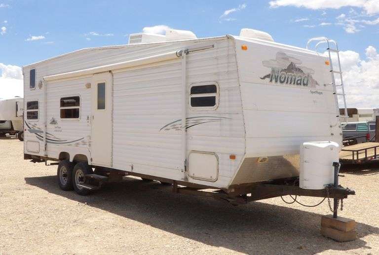 H-1199 2002 Nomad Sportwagon Toy Hauler