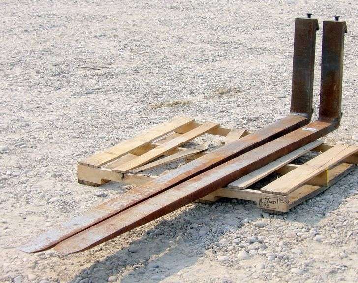A-166 Pallet Forks