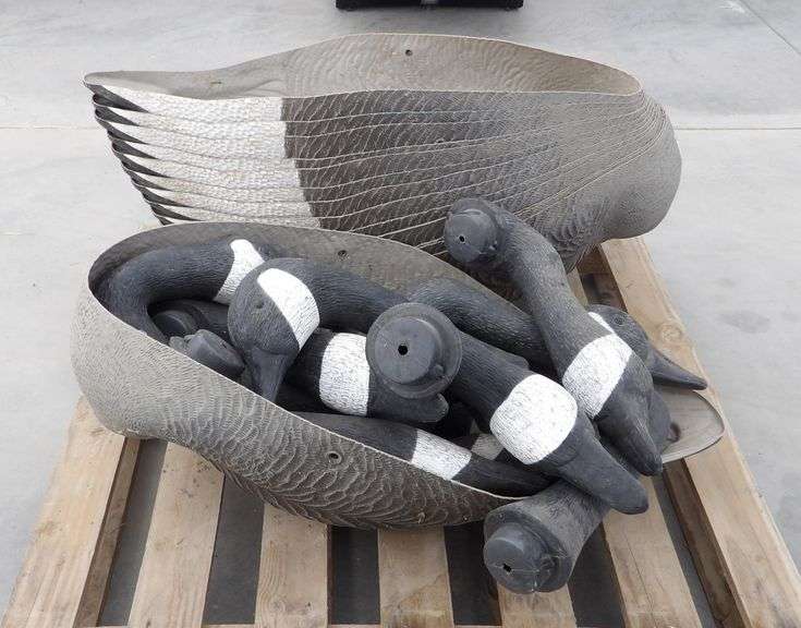 A-286 Goose Decoys