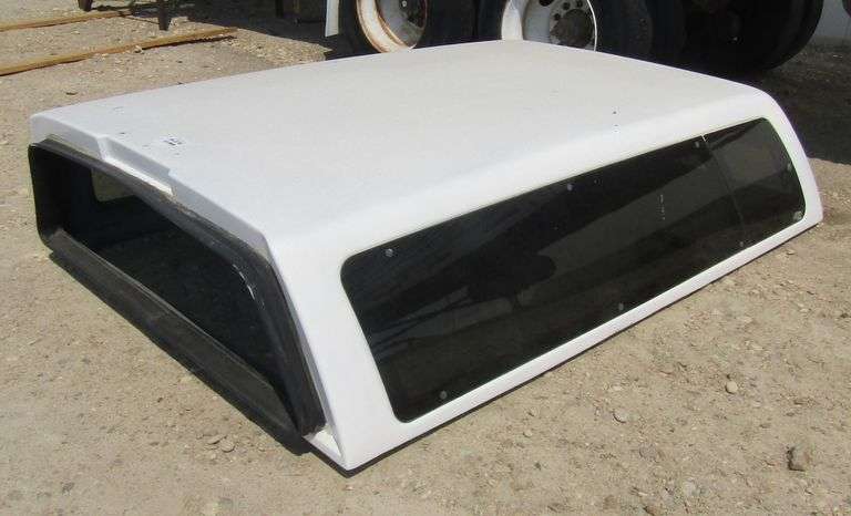 A-278 Leer Pickup Topper
