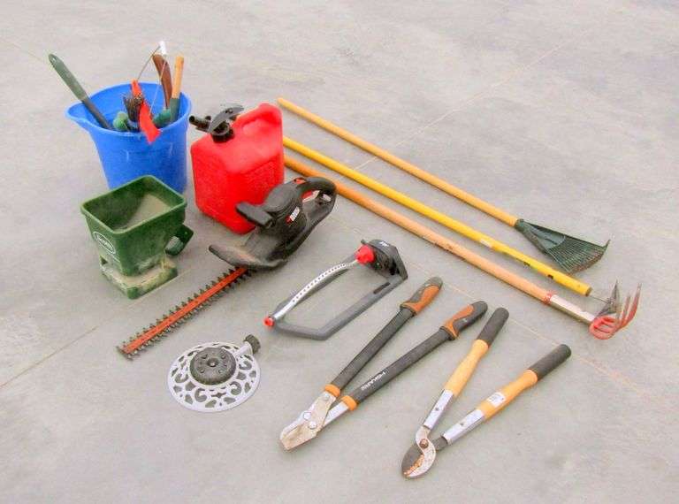 A-156 Lawn & Garden Tools