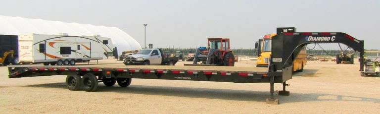 A-101 2023 Diamond C Gooseneck Trailer