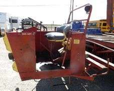 H-1180 New Holland 1049 Bale Wagon