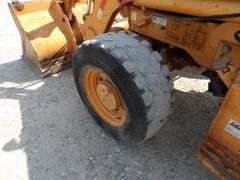 A-261 Case 580 Super M Series II Extendahoe & Backhoe